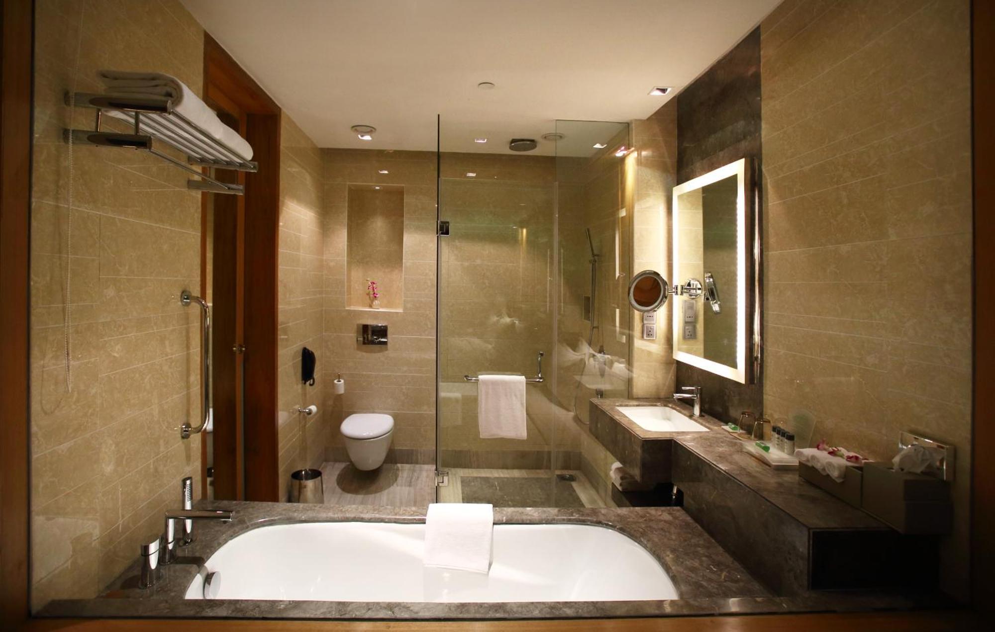 Holiday Inn New Delhi Mayur Vihar Noida By Ihg Exterior photo